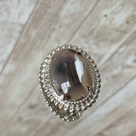 Unique Brown Stoned Pin - Picture 2 of 5